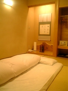 2006.09.13 C四季見寝室.jpg